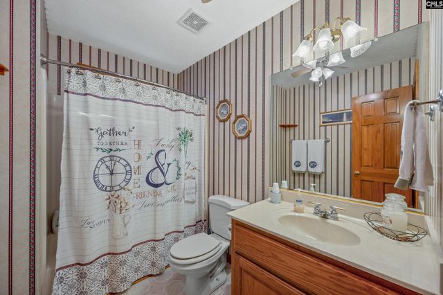 120 Little Saluda Lane, Batesburg, SC 29006