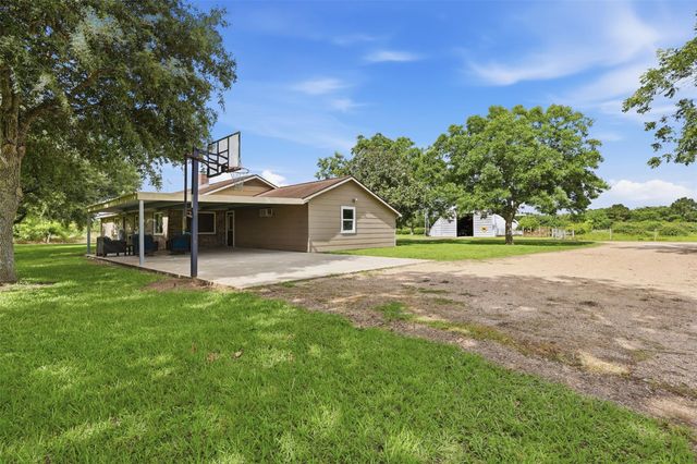 20602 County Road 270, East Bernard, TX 77435