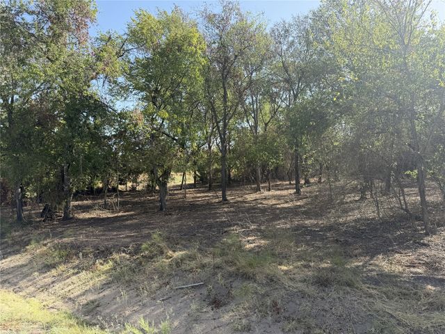 2012 Hoopers Court, Weatherford, TX 76085