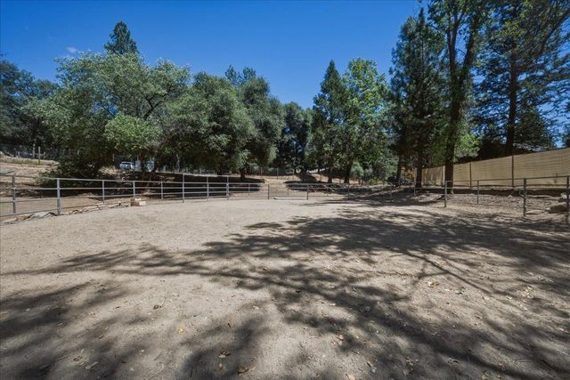 4246 Silver Ridge Ct, Placerville, CA 95667