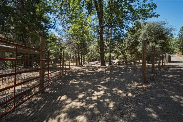 4246 Silver Ridge Ct, Placerville, CA 95667