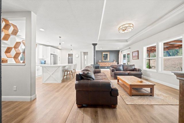 4246 Silver Ridge Ct, Placerville, CA 95667