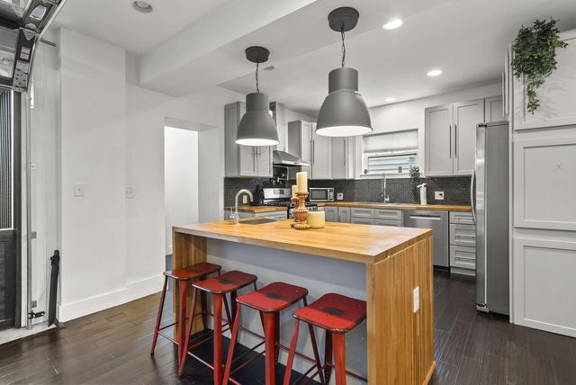 1191 E Rich Street, Columbus, OH 43205