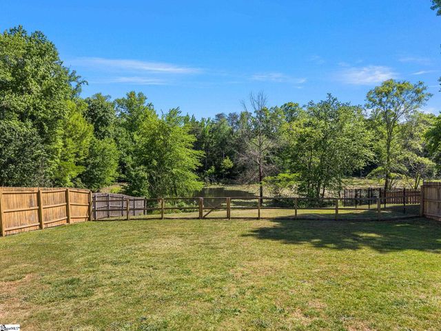 422 Lily Pond Lane, Taylors, SC 29687