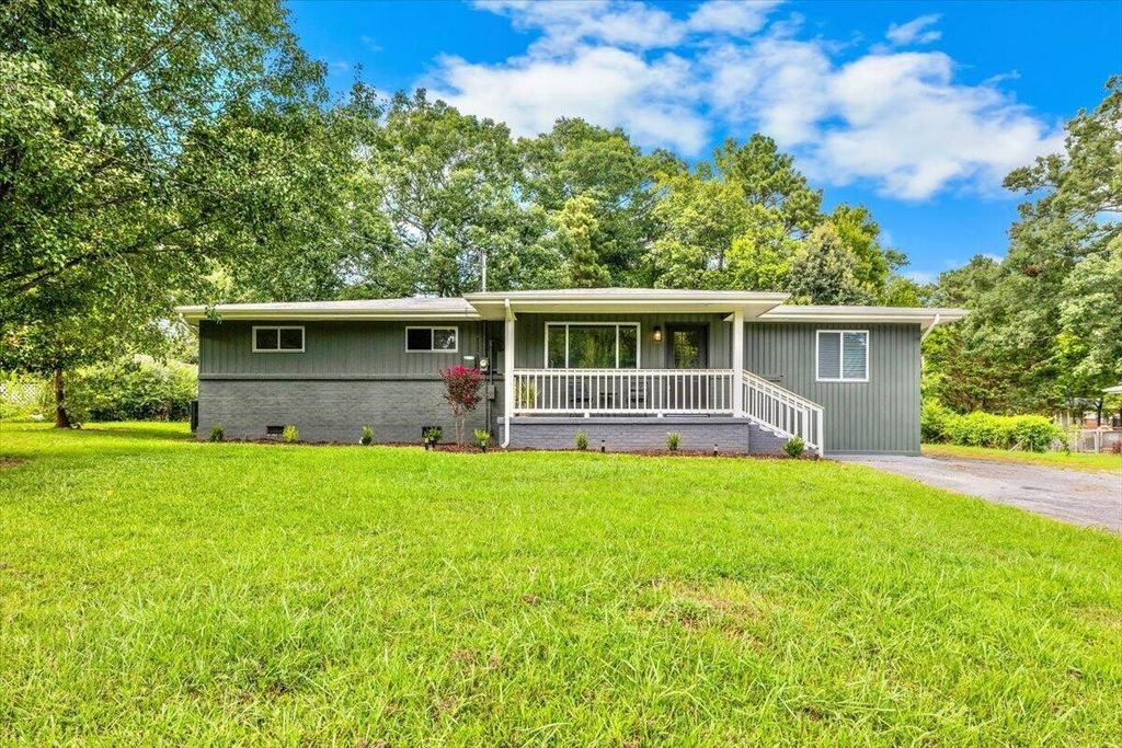 724 Fricks Lane, Rossville, GA 30741