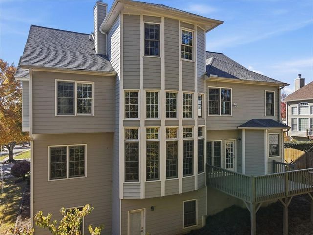 3835 Creekview Ridge Drive, Buford, GA 30518