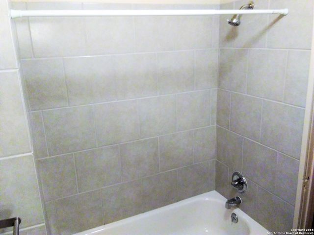 215 W Magnolia Ave Apt 3, San Antonio, TX 78212