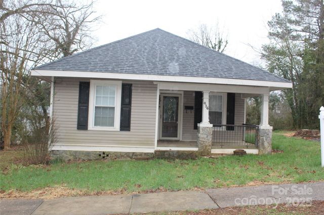 436 E Oakwood Avenue, Albemarle, NC 28001