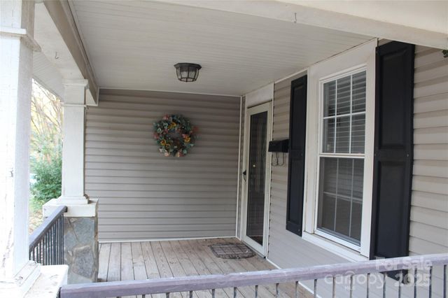 436 E Oakwood Avenue, Albemarle, NC 28001
