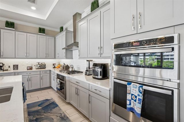 3110 CHRISTOPHERS WATCH LANE, Ruskin, FL 33570