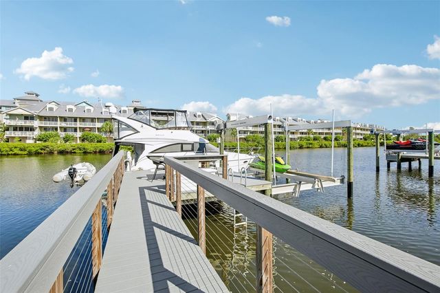3110 CHRISTOPHERS WATCH LANE, Ruskin, FL 33570