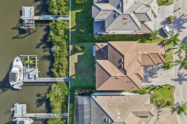 3110 CHRISTOPHERS WATCH LANE, Ruskin, FL 33570