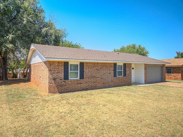 1009 Shady Creek Circle, Guthrie, OK 73044