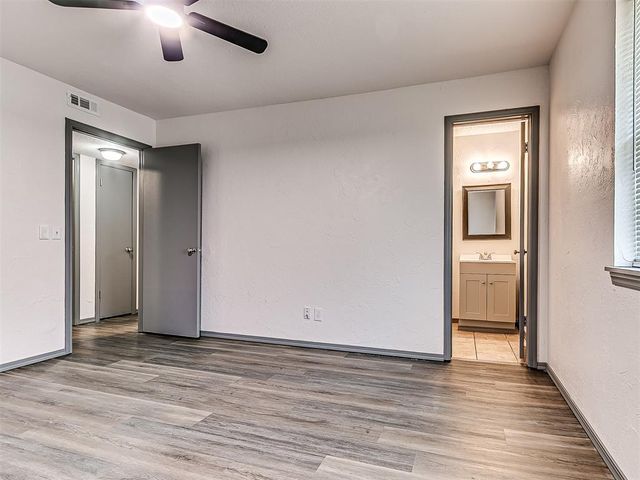 1009 Shady Creek Circle, Guthrie, OK 73044