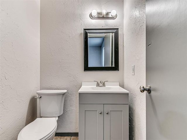 1009 Shady Creek Circle, Guthrie, OK 73044