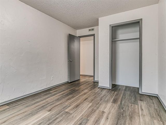 1009 Shady Creek Circle, Guthrie, OK 73044