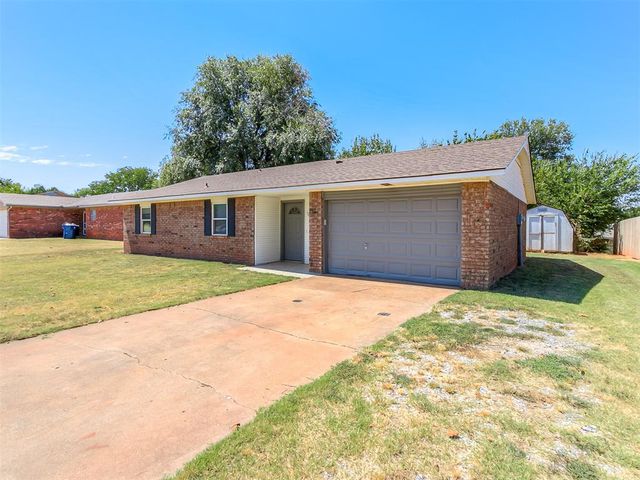 1009 Shady Creek Circle, Guthrie, OK 73044