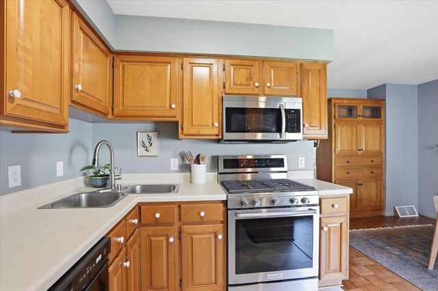 2032 Post Road, Madison, WI 53713