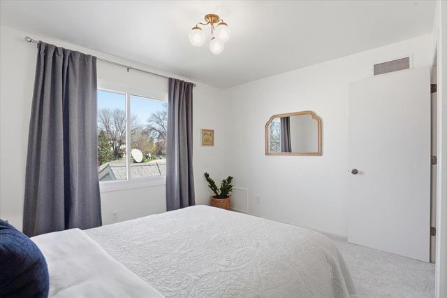 2032 Post Road, Madison, WI 53713
