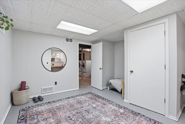 2032 Post Road, Madison, WI 53713