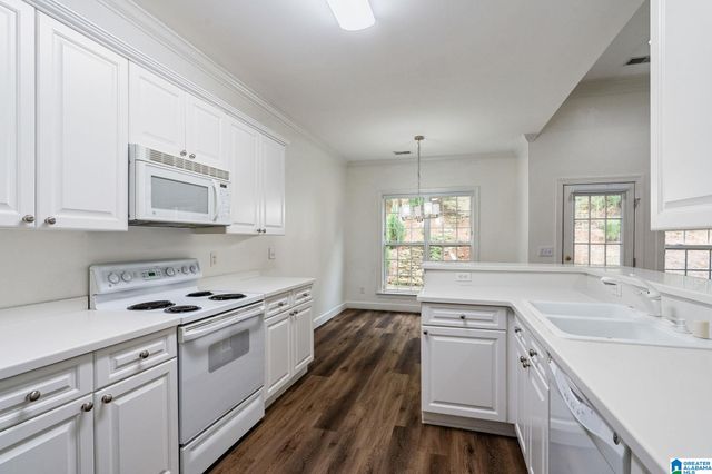 829 CASTLEMAINE DRIVE, Birmingham, AL 35226