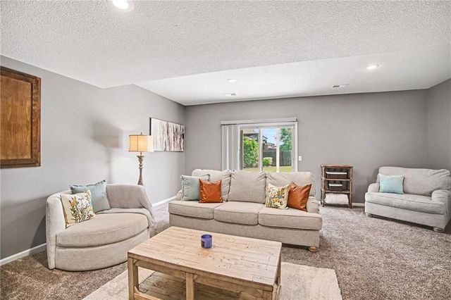 3907 NE 91 Terrace, Kansas City, MO 64156
