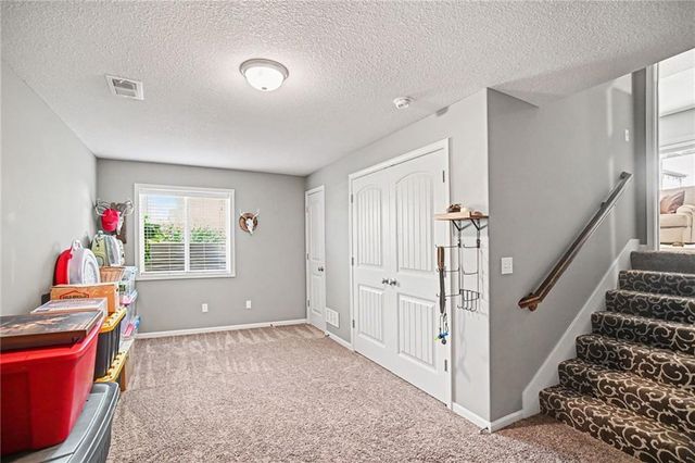 3907 NE 91 Terrace, Kansas City, MO 64156