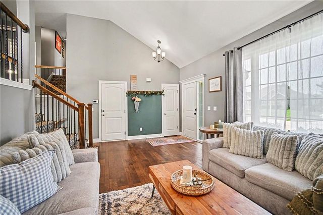 3907 NE 91 Terrace, Kansas City, MO 64156