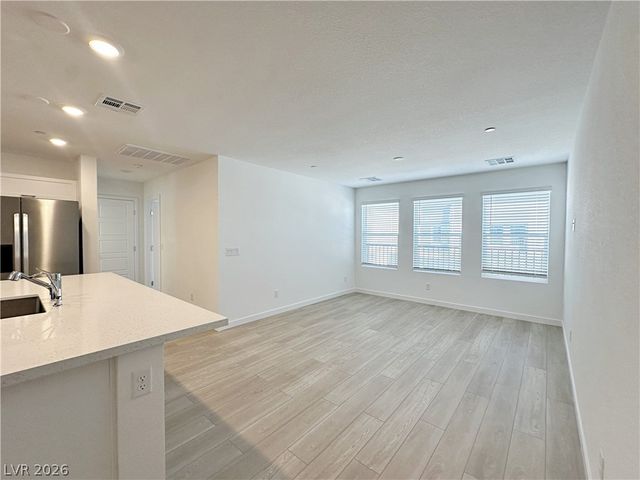 4241 Vivenda Street 1, Las Vegas, NV 89115