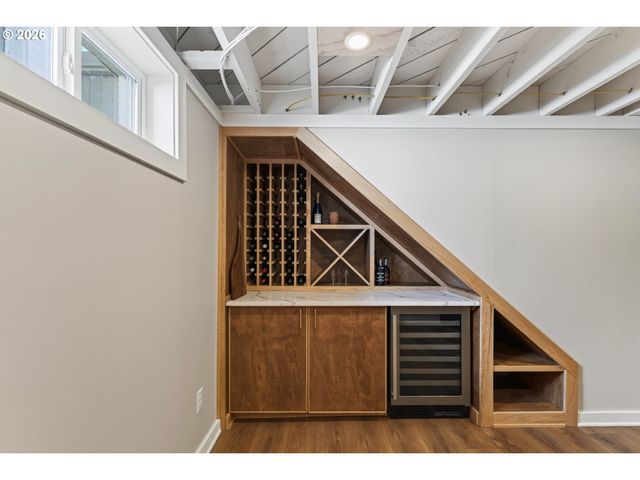 3326 Se LAKE Rd, Milwaukie, OR 97222