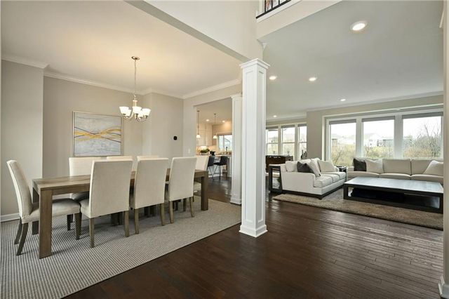3020 SW Arboridge Drive, Lee's Summit, MO 64082