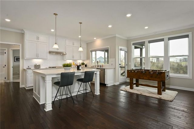 3020 SW Arboridge Drive, Lee's Summit, MO 64082
