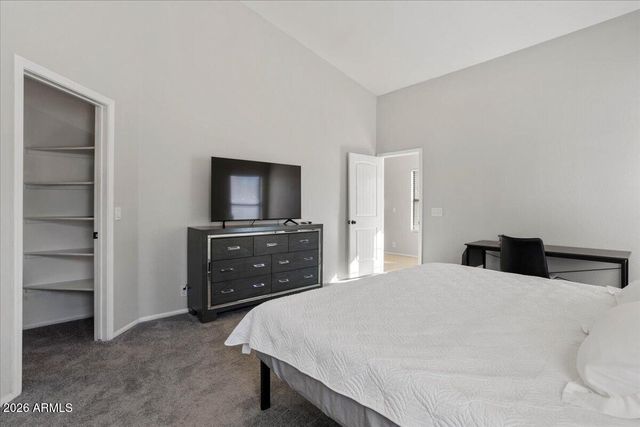 8775 W LAUREL Lane, Peoria, AZ 85345