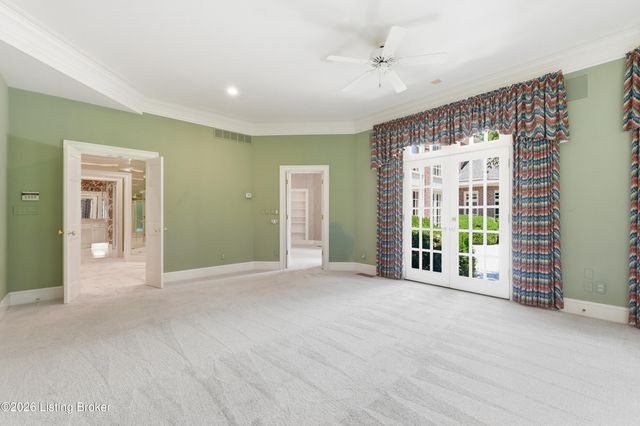 25 Poplar Hill Rd, Louisville, KY 40207