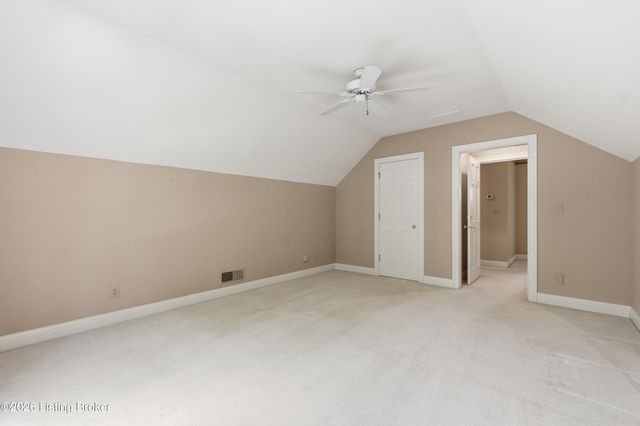 25 Poplar Hill Rd, Louisville, KY 40207