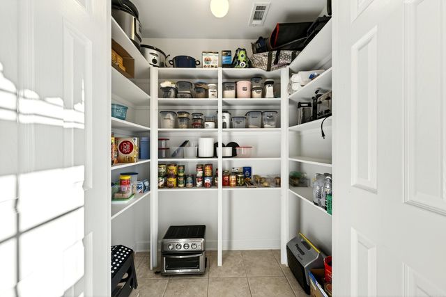 58 Lakeland Drive, Cabot, AR 72023