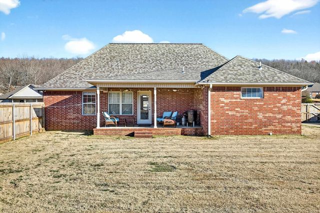58 Lakeland Drive, Cabot, AR 72023