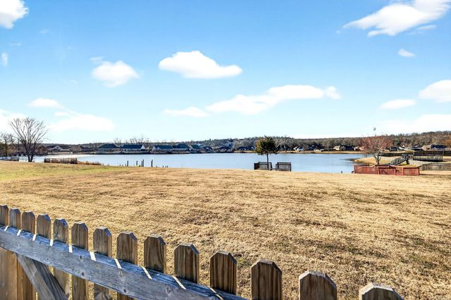 58 Lakeland Drive, Cabot, AR 72023