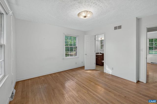5881 THOMAS JEFFERSON PKWY, Palmyra, VA 22963