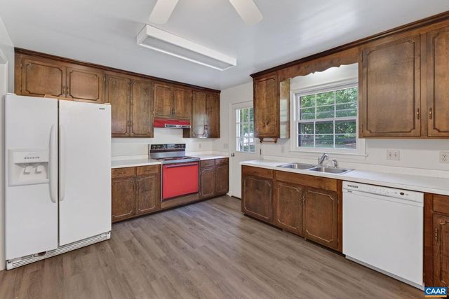 5881 THOMAS JEFFERSON PKWY, Palmyra, VA 22963