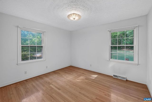 5881 THOMAS JEFFERSON PKWY, Palmyra, VA 22963