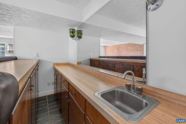 5881 THOMAS JEFFERSON PKWY, Palmyra, VA 22963