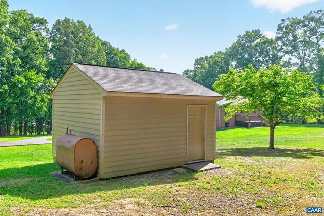 5881 THOMAS JEFFERSON PKWY, Palmyra, VA 22963