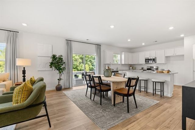 465 Madison Lakeview Drive, Acworth, GA 30102