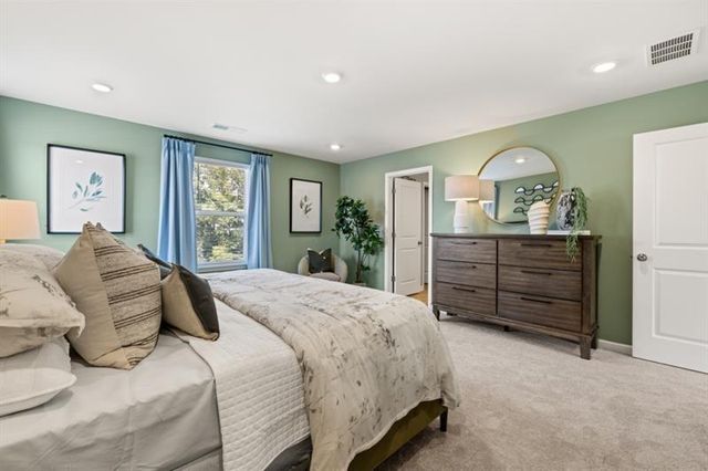 465 Madison Lakeview Drive, Acworth, GA 30102