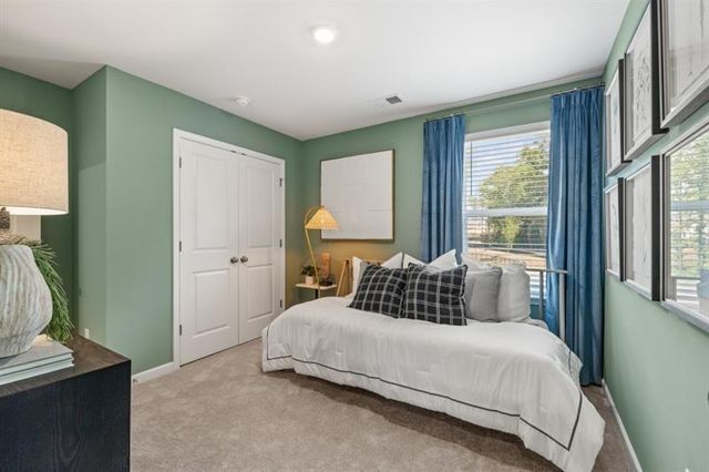 465 Madison Lakeview Drive, Acworth, GA 30102