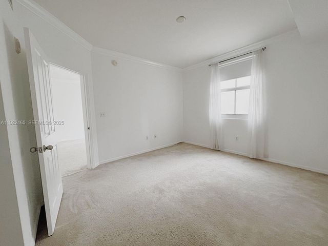 9172 Collins Ave 303, Surfside, FL 33154