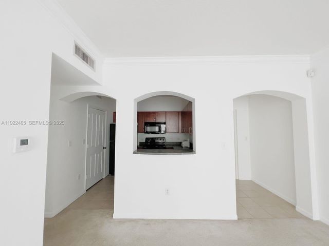 9172 Collins Ave 303, Surfside, FL 33154