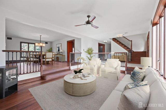 268 268 Matchaponix Avenue, Monroe, NJ 08831