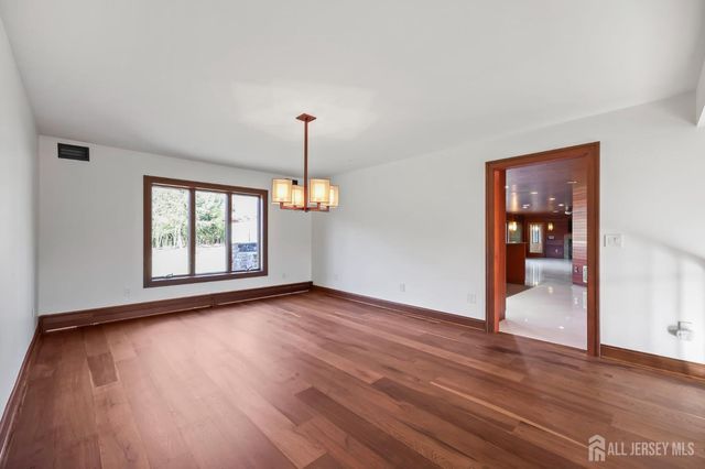 268 268 Matchaponix Avenue, Monroe, NJ 08831